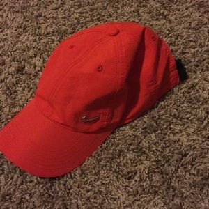 Women’s Nike hat